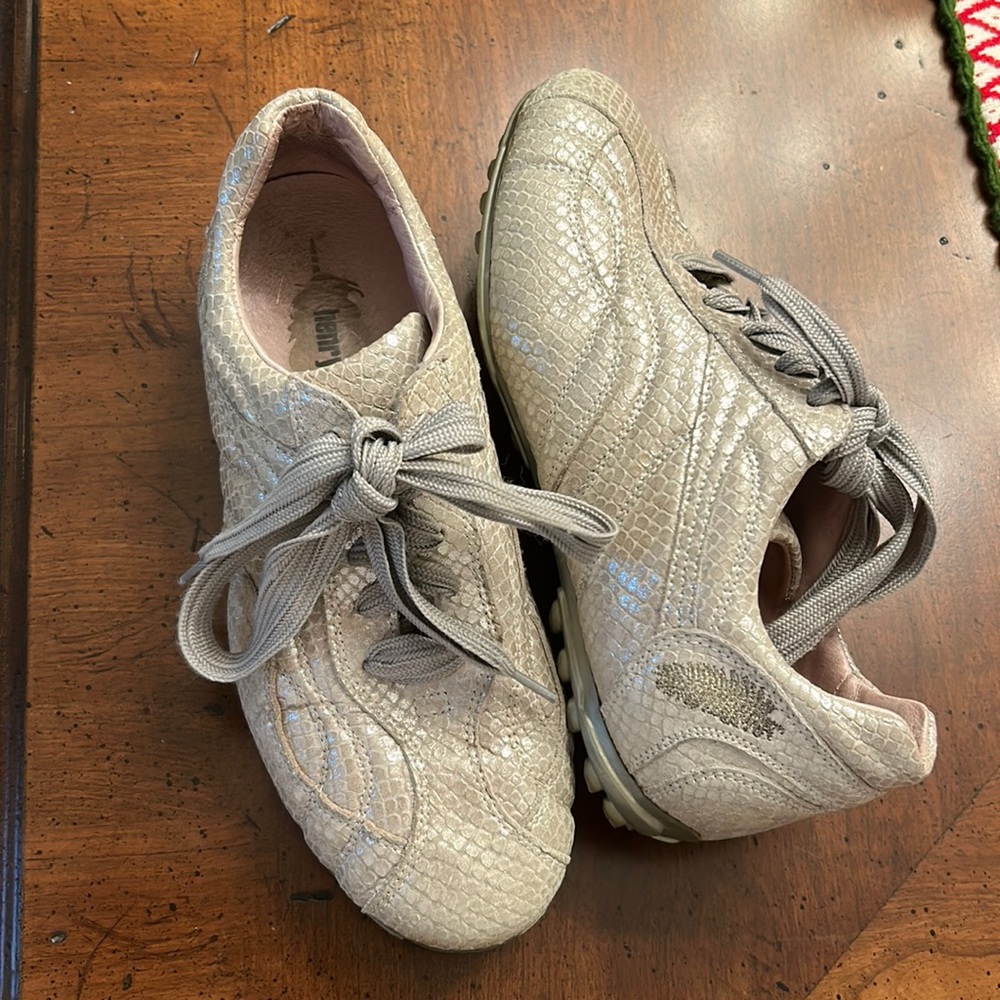 Henry & Magda Golf Shoes